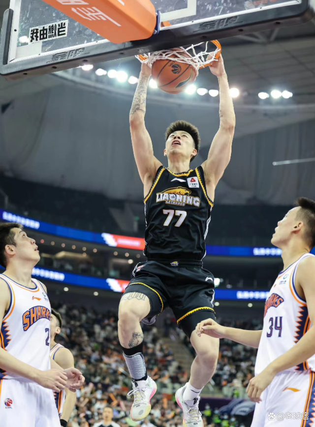 福建队在关键时刻爆发,战胜上海队 福建队在关键时刻爆发,战胜上海队