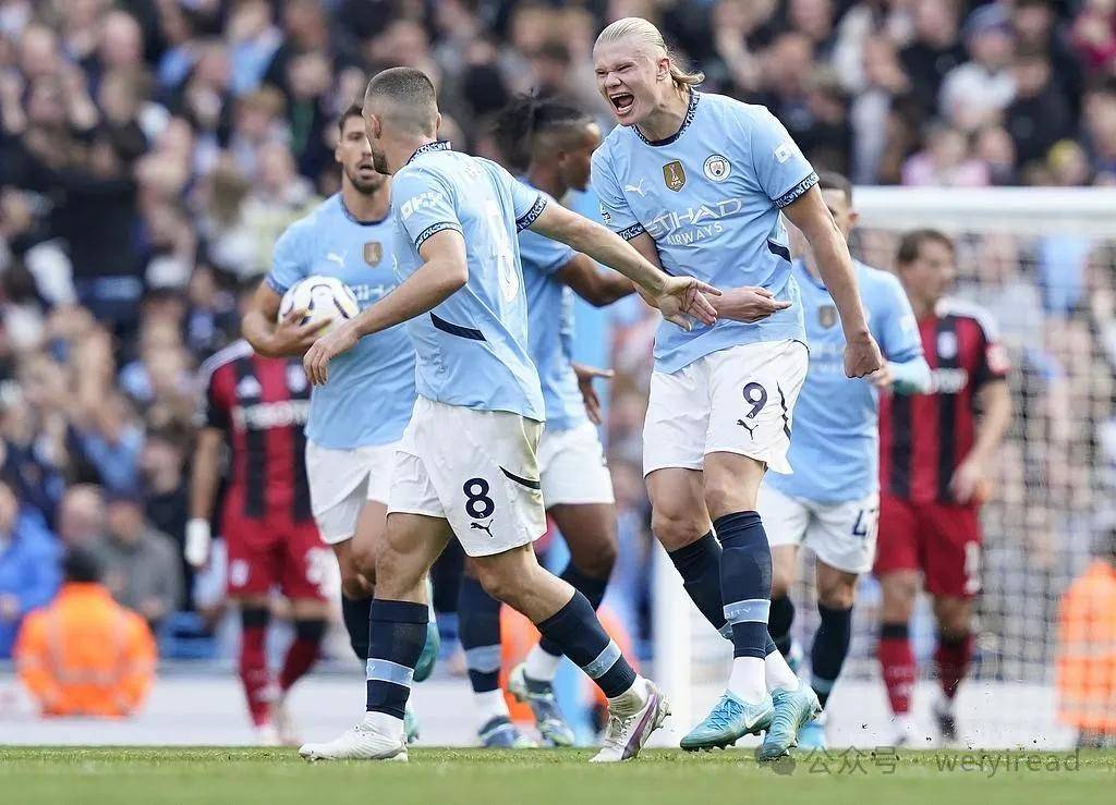 曼城主帅点名批评球队表现,备战紧张气氛 曼城主帅点名批评球队表现,备战紧张气氛