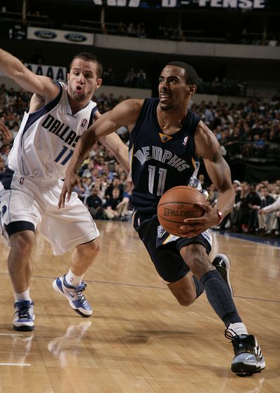 灰熊战胜国王,康利全场31分12助攻 灰熊战胜国王,康利全场31分12助攻