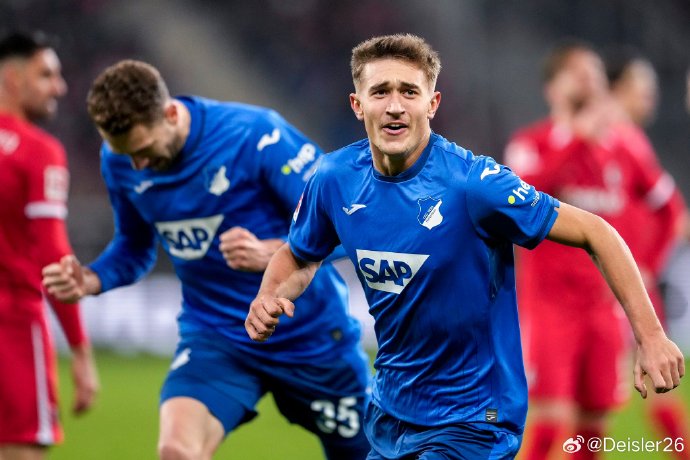 霍芬海姆近况回暖,冲击德甲前四不容乐观 霍芬海姆近况回暖,冲击德甲前四不容乐观