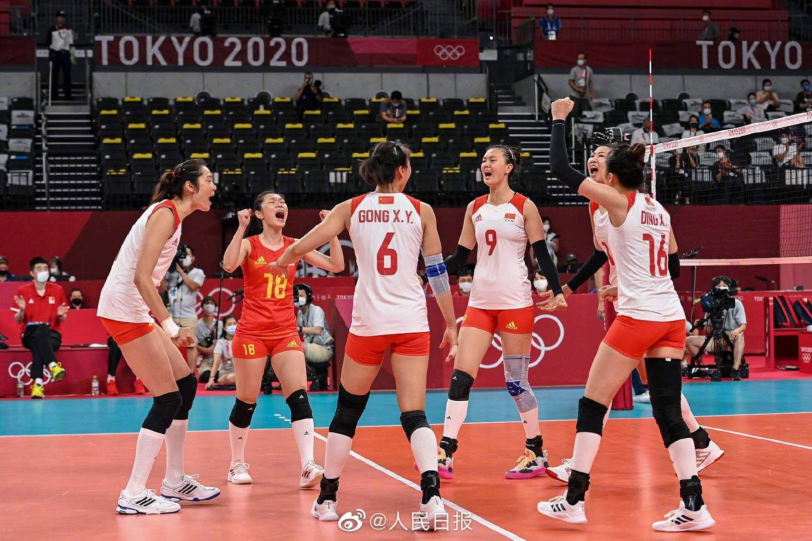 双线作战轮换出彩,球队士气如虹连胜 双线作战轮换出彩,球队士气如虹连胜