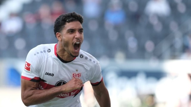 斯图加特主帅训练中发现新秀,或有机会首发出场 斯图加特主帅训练中发现新秀,或有机会首发出场