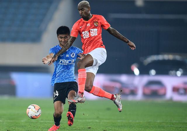 大连一方客场逆转胜华夏幸福 大连一方客场逆转胜华夏幸福