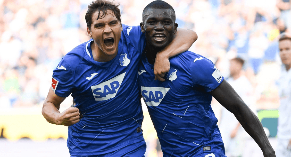 沃尔夫斯堡球员团结一致,期待与霍芬海姆对垒 沃尔夫斯堡球员团结一致,期待与霍芬海姆对垒