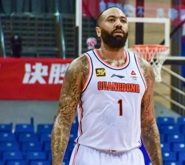 都灵遭遇两连败,球队陷入低迷 都灵遭遇两连败,球队陷入低迷