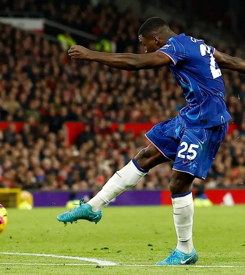 阿雅克肯杰逆袭平局,保级位置暂无隐忧 阿雅克肯杰逆袭平局,保级位置暂无隐忧