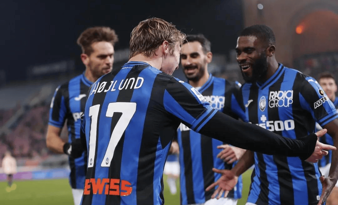 亚特兰大赛场创奇迹,民众赞叹不已 亚特兰大赛场创奇迹,民众赞叹不已