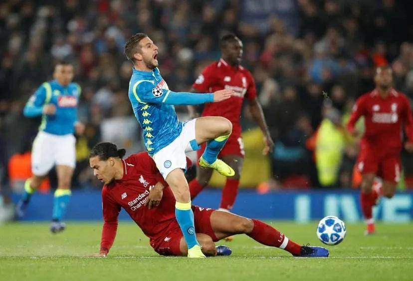 热那亚客场逼平卡利亚里,保持不败 热那亚客场逼平卡利亚里,保持不败