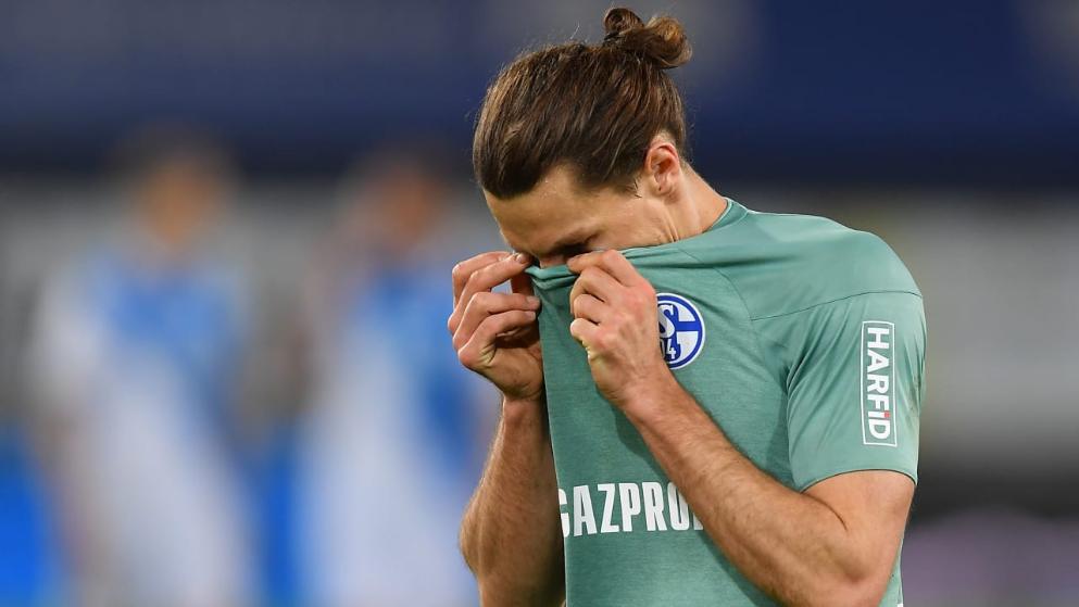 沙尔克04遭遇失利，战绩略显低迷