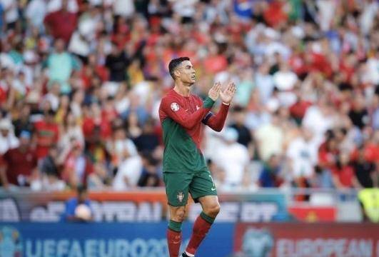 葡萄牙遭遇挑战无妨,目光聚焦欧洲杯决赛 葡萄牙遭遇挑战无妨,目光聚焦欧洲杯决赛