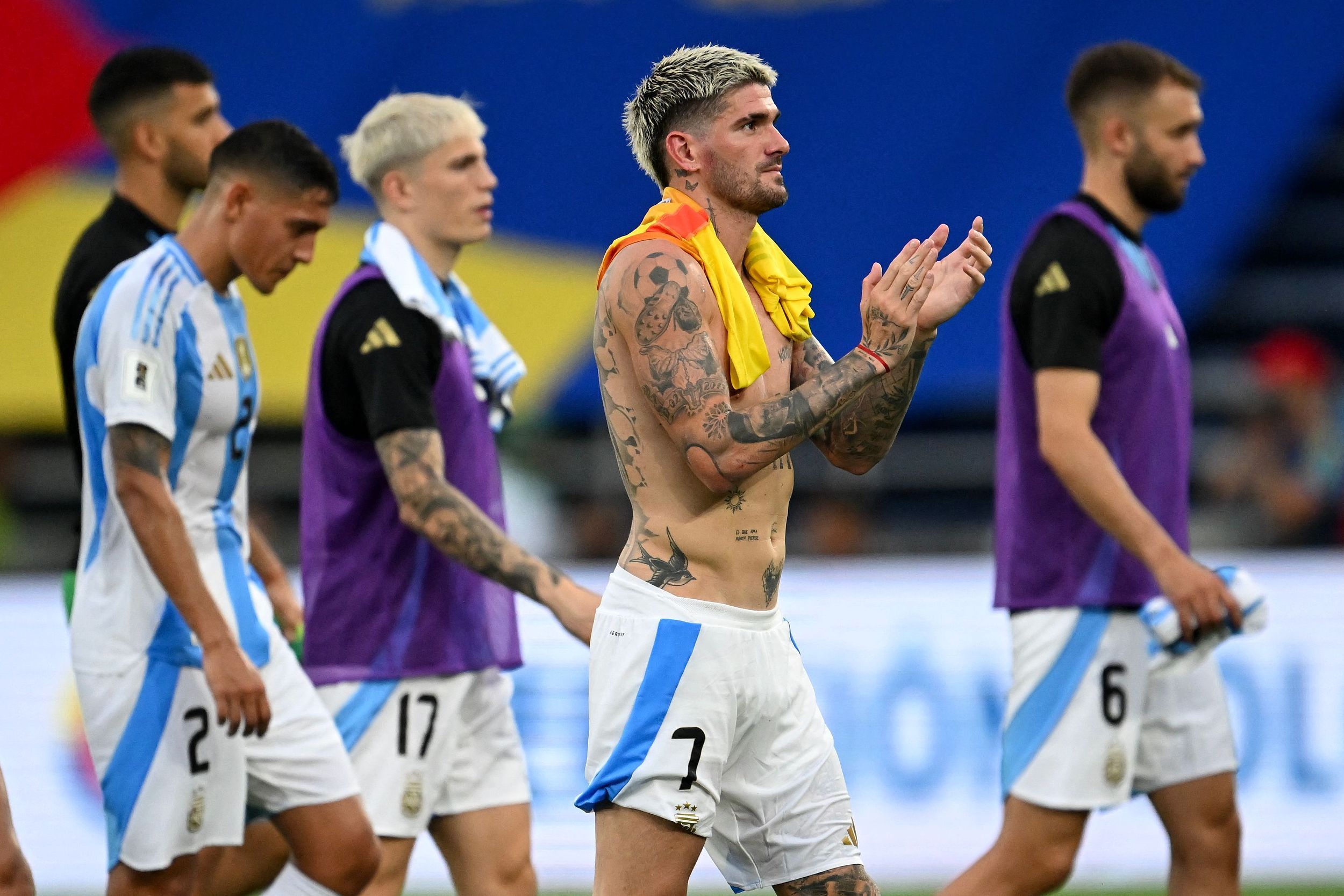 南美强队在国际赛场中首次跻身前列 南美强队在国际赛场中首次跻身前列