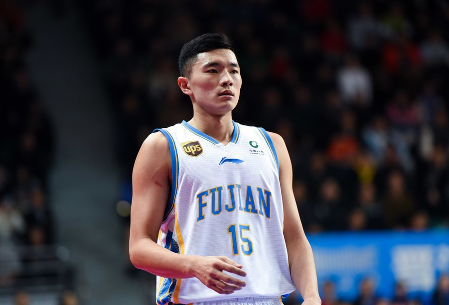 伤愈复出，球队核心为季后赛做最后拼搏