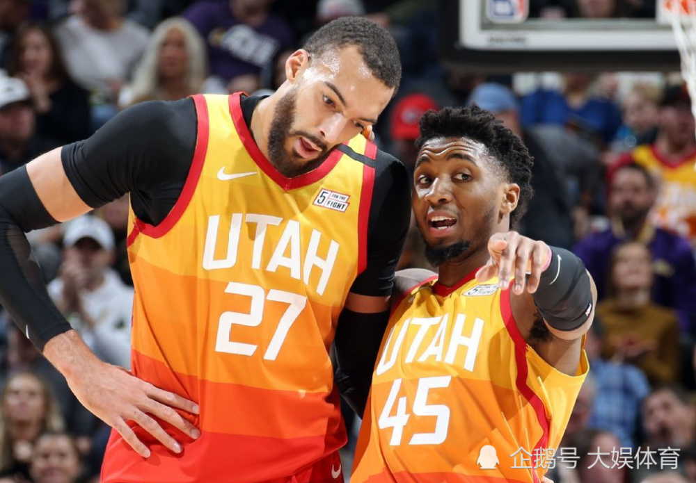 康贝里主场击败劲敌,球队冲击前列 康贝里主场击败劲敌,球队冲击前列