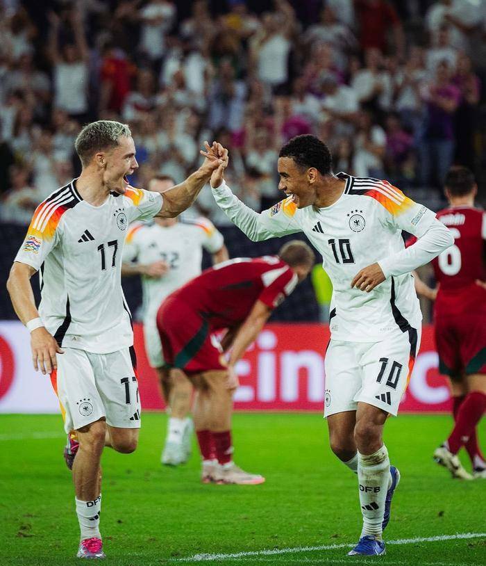 欧预赛比赛:意大利后防铁桶阵容,稳守不失 欧预赛比赛:意大利后防铁桶阵容,稳守不失