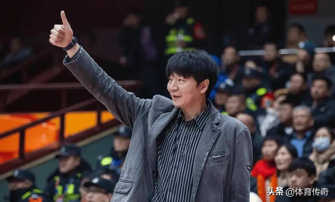 广东龙狮斗志山东,全队团结一致勇往直前 广东龙狮斗志山东,全队团结一致勇往直前