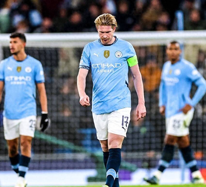 曼城主场遭遇逆转,欧冠之路岌岌可危 曼城主场遭遇逆转,欧冠之路岌岌可危