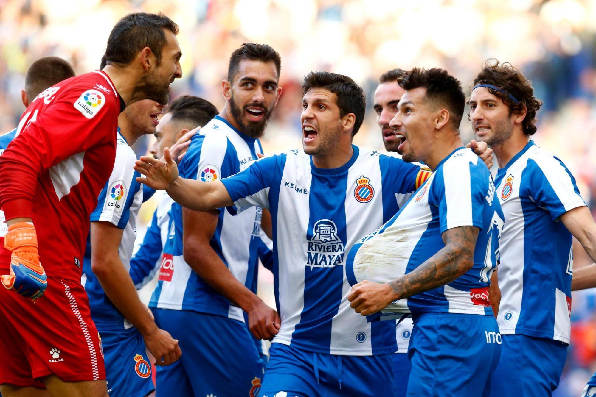 美因茨主场力克柏林联合,球队取得关键胜利喜上眉梢 美因茨主场力克柏林联合,球队取得关键胜利喜上眉梢