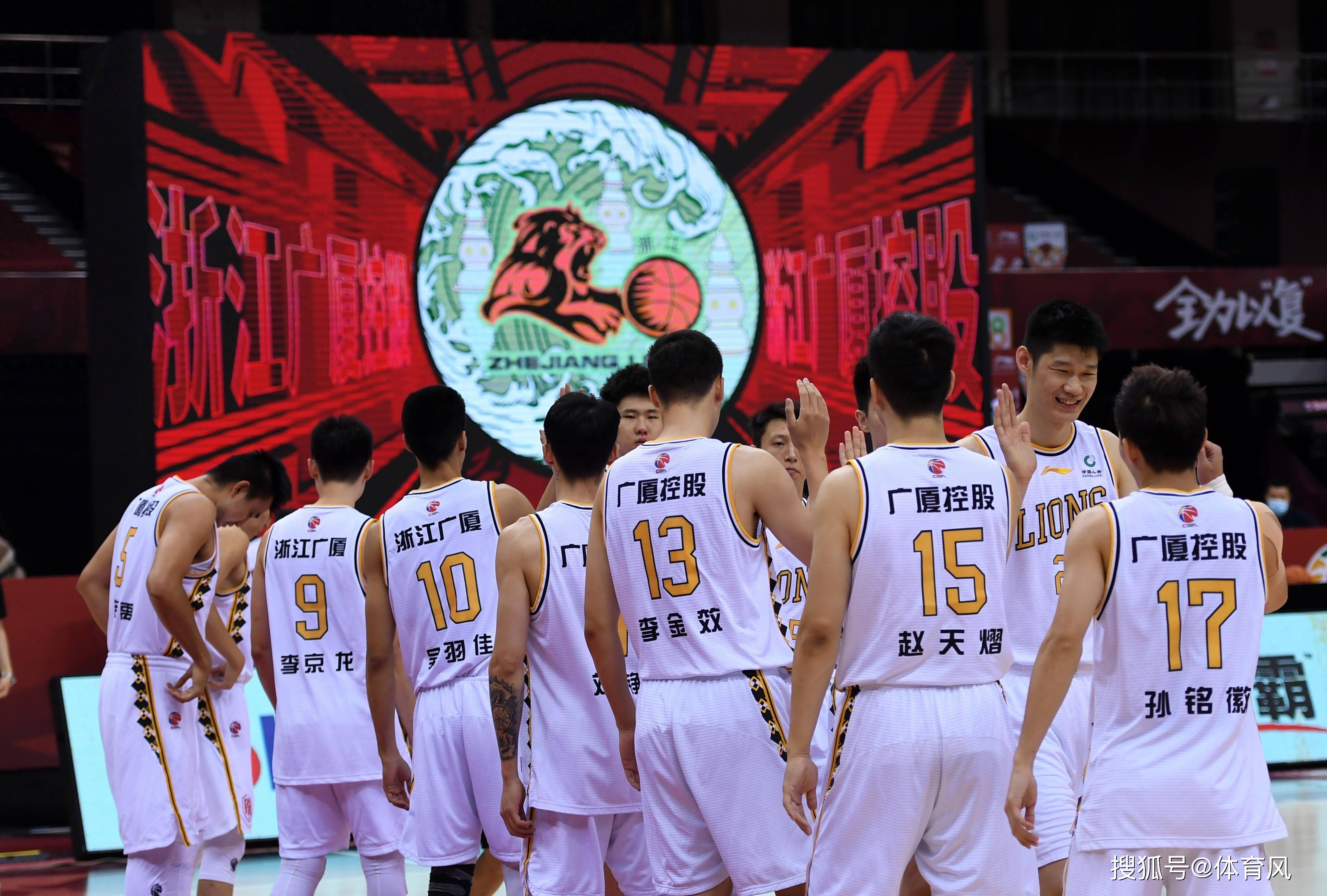 京粤对决:北京险胜广东收获新赛季首胜 京粤对决:北京险胜广东收获新赛季首胜