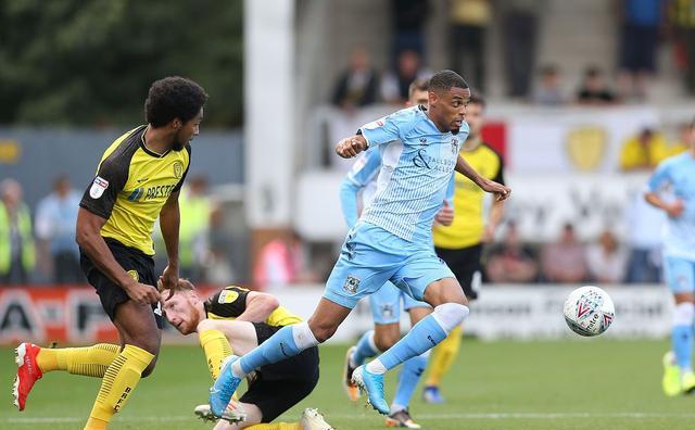 利记官方网站-雷丁客场告捷！逆转对手，取得关键胜利