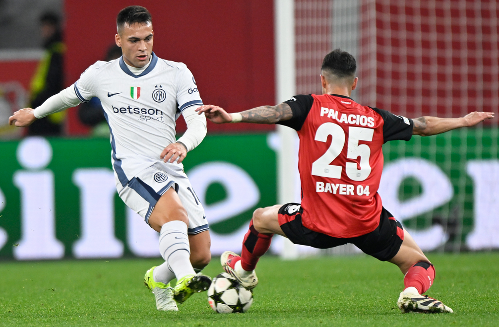 瓦伦西亚联绝杀战十一战五冠王 瓦伦西亚联绝杀战十一战五冠王