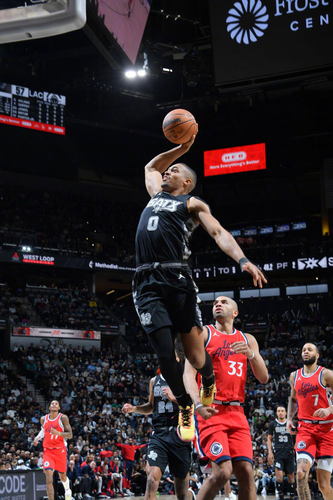 快船轻取马刺，乔治砍下全场最高34分