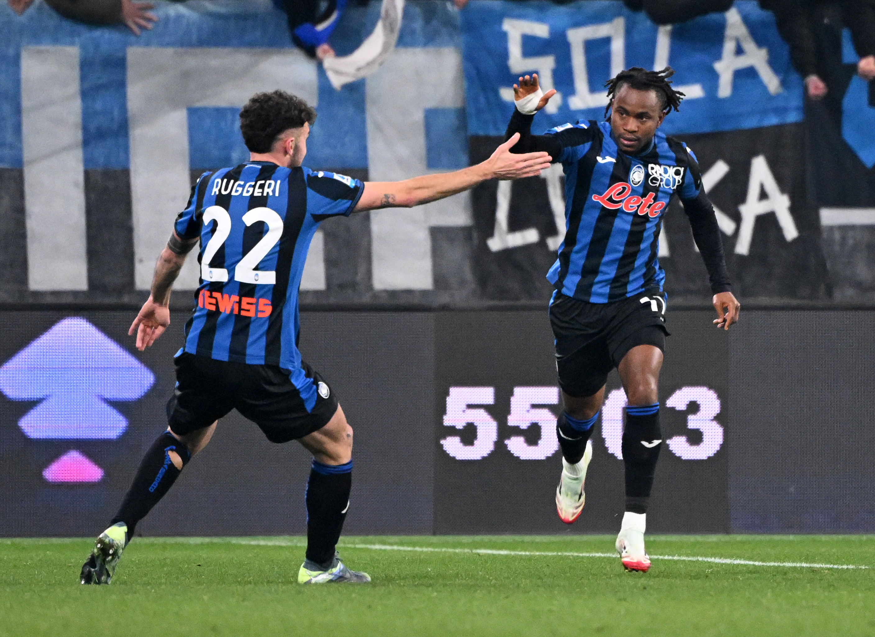 巴勒莫球队备战意甲下轮比赛 巴勒莫球队备战意甲下轮比赛