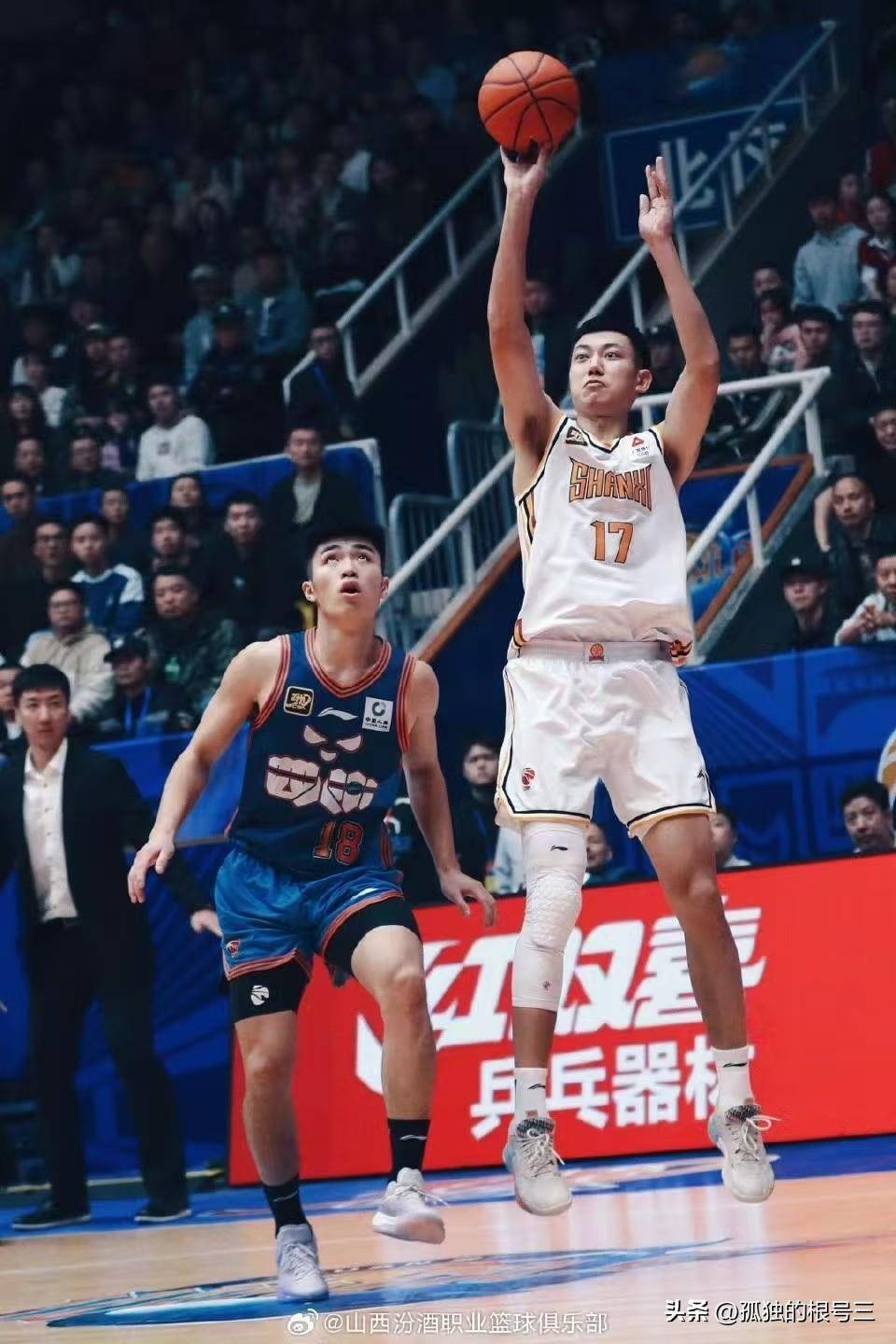 江苏男篮再胜山西队,追赶前列 江苏男篮再胜山西队,追赶前列