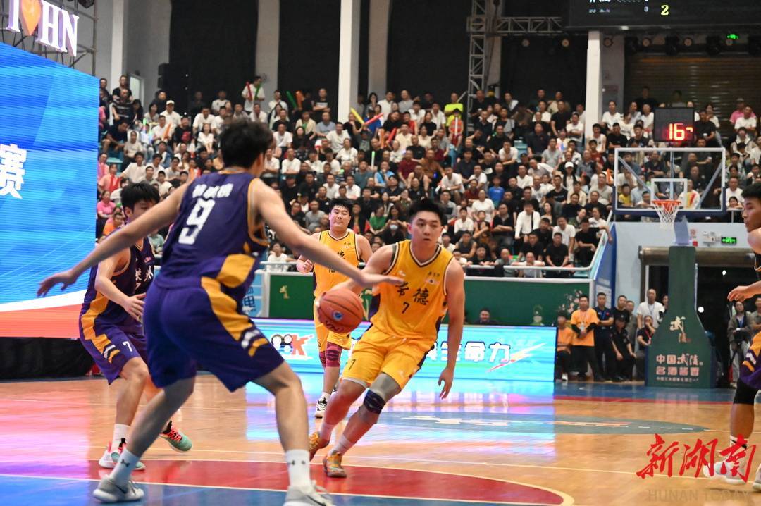 内地篮球赛事即将上演一场关注度极高的比赛 内地篮球赛事即将上演一场关注度极高的比赛
