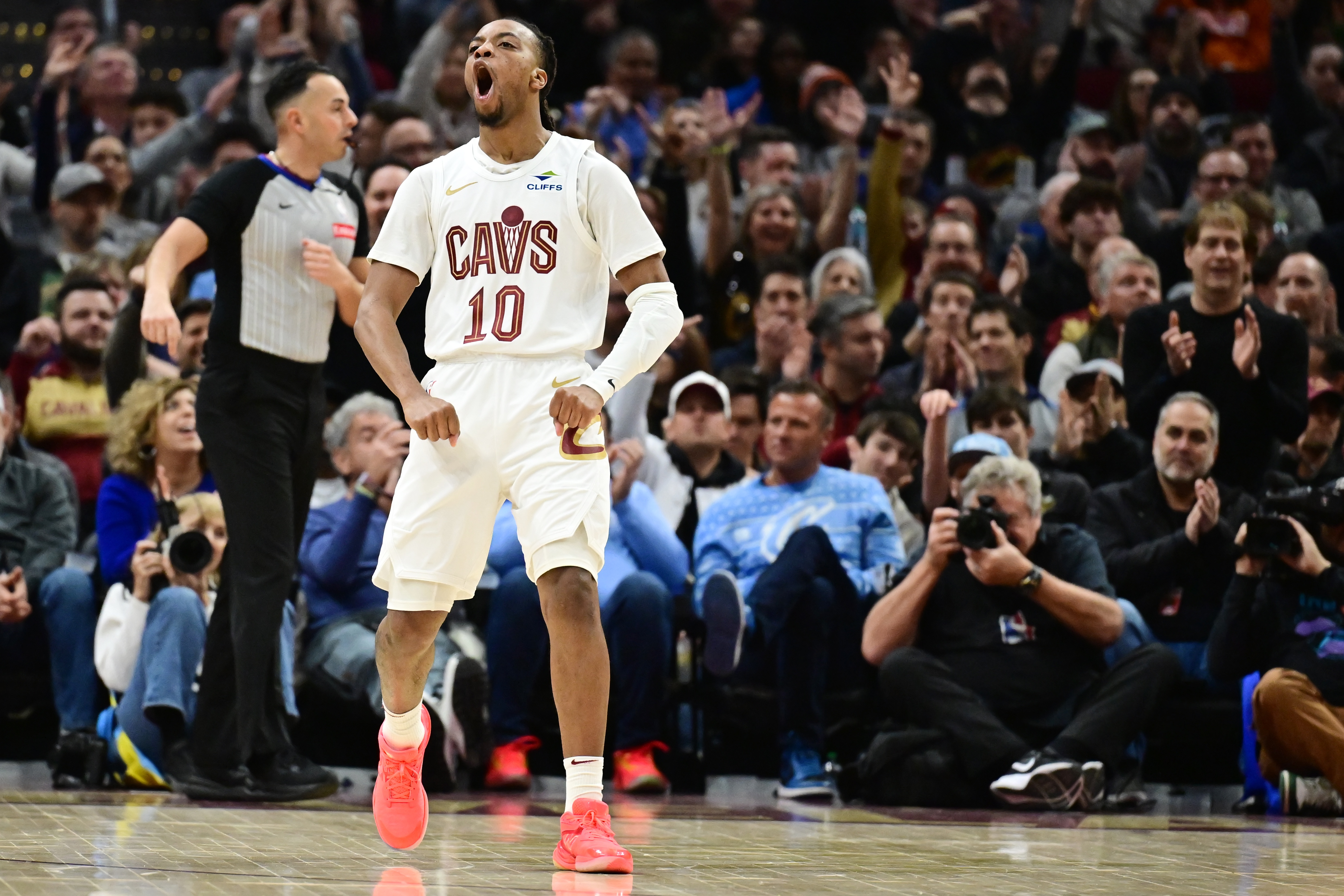 高效进攻带来胜利,球队实力再次得到验证! 高效进攻带来胜利,球队实力再次得到验证!