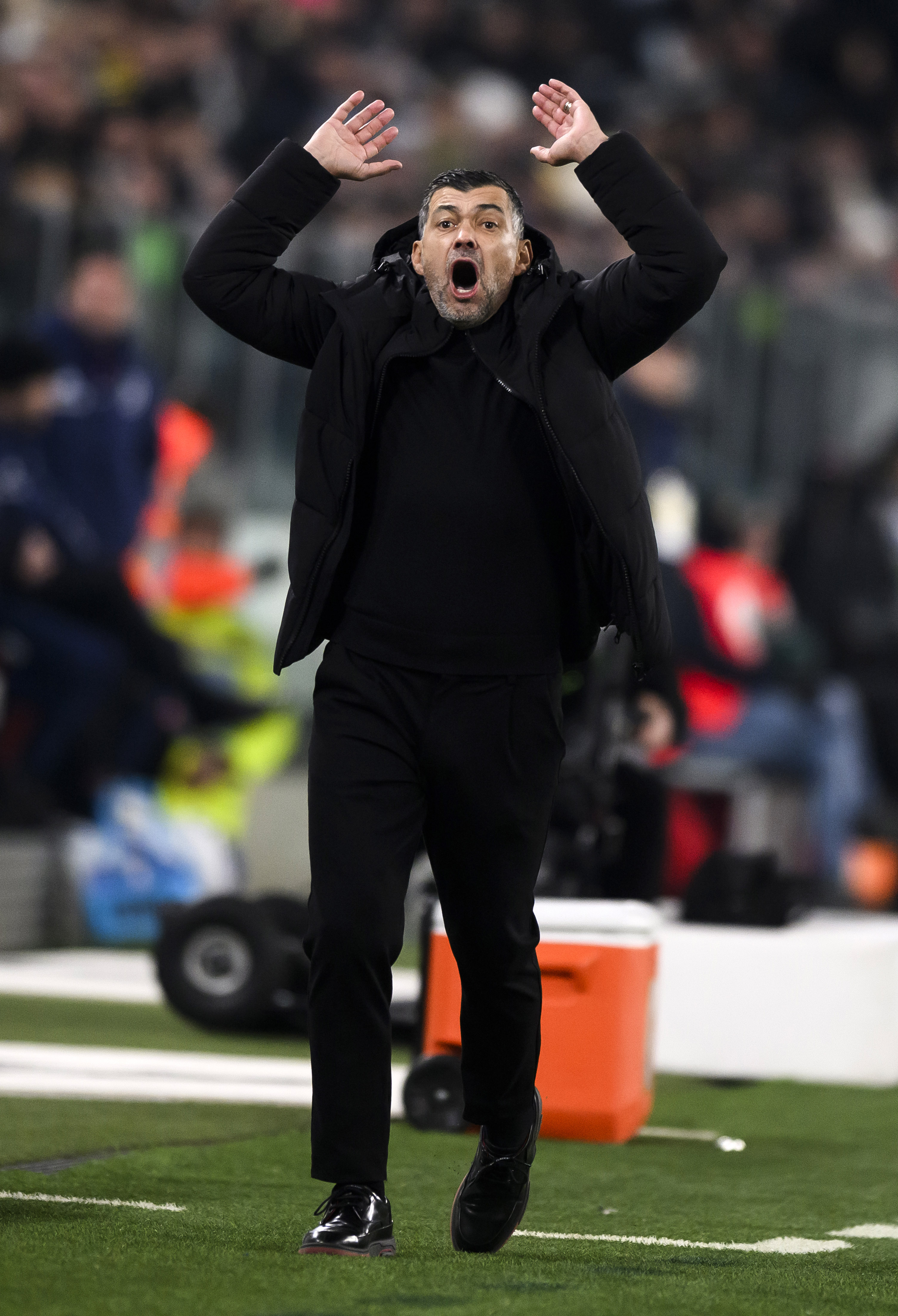 尤文图斯不敌国际米兰,意甲夺冠形势岌岌可危 尤文图斯不敌国际米兰,意甲夺冠形势岌岌可危