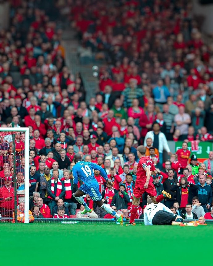 欧洲足球盛事火爆进行，精彩连连不断