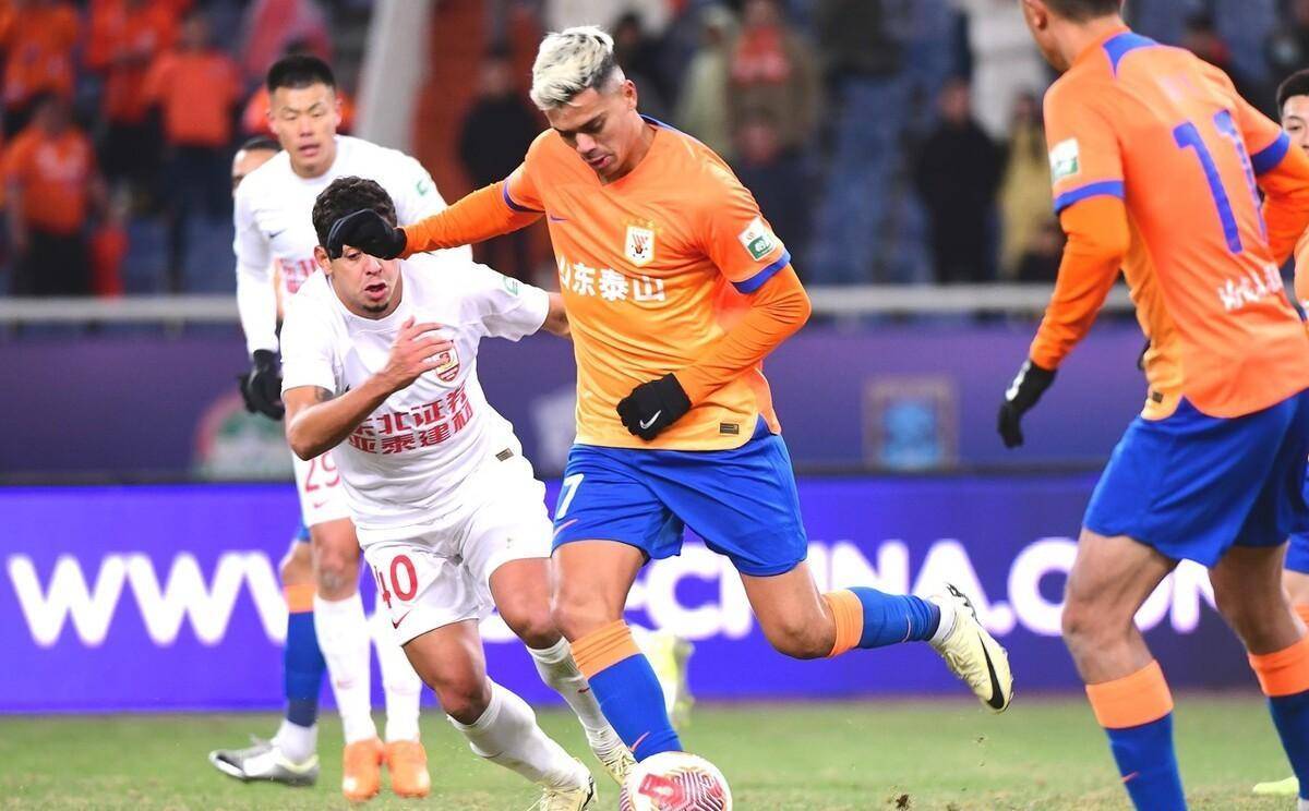 汉诺威队发挥失常，错失亚冠晋级机会