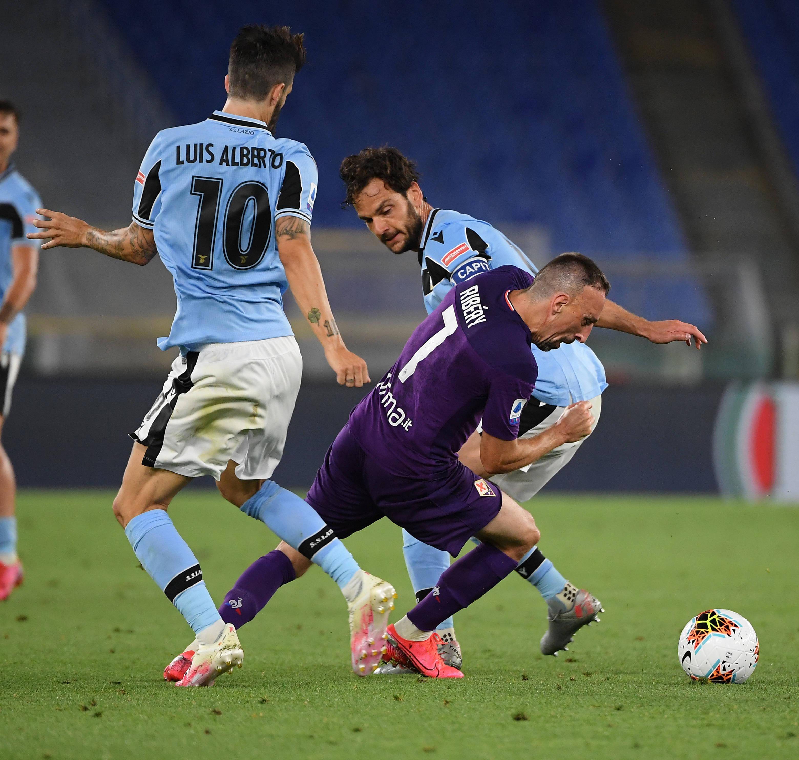 佛罗伦萨拉齐奥在比赛中战至最后 佛罗伦萨拉齐奥在比赛中战至最后