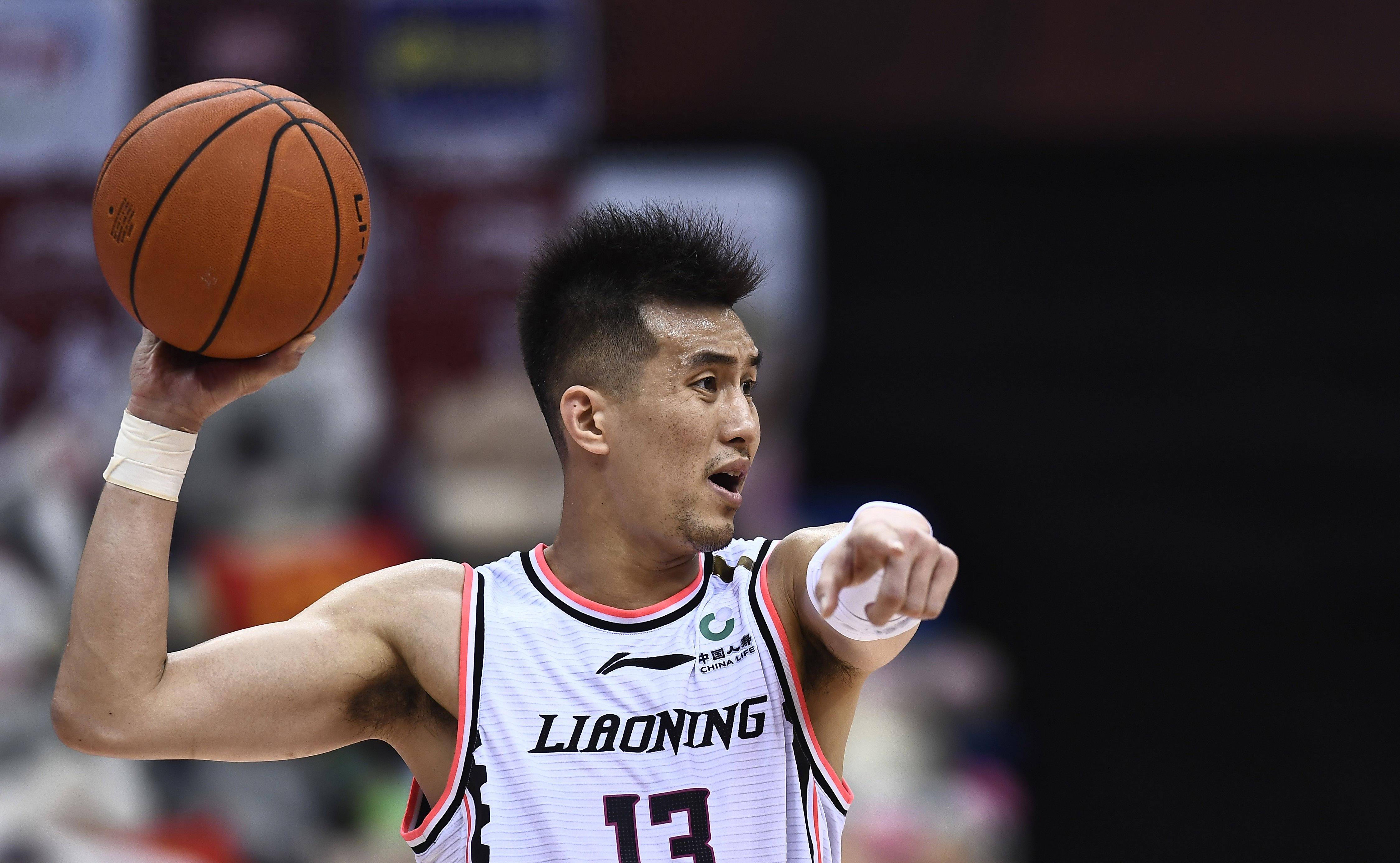 郭艾伦全面发挥,辽宁队顺利取胜 郭艾伦全面发挥,辽宁队顺利取胜