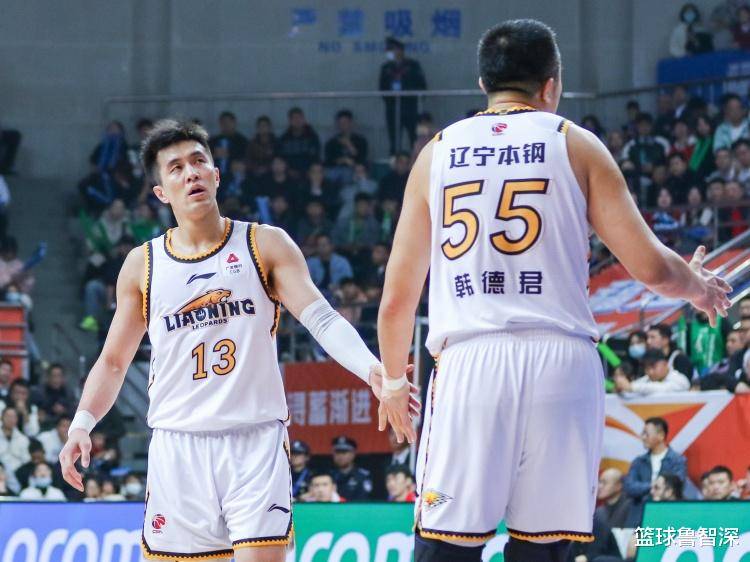 郭艾伦全面发挥,辽宁队顺利取胜 郭艾伦全面发挥,辽宁队顺利取胜