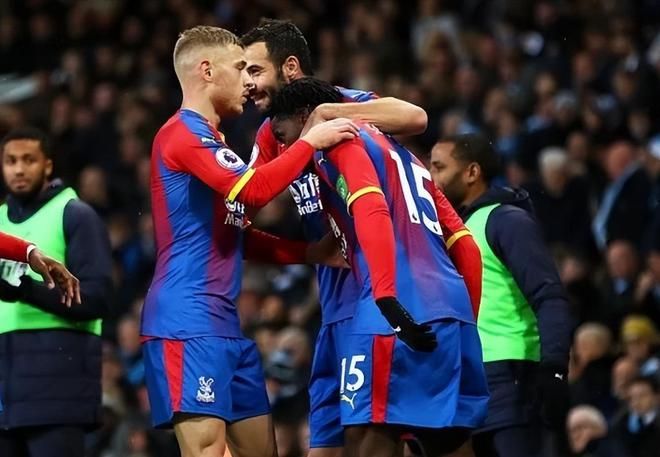 曼城主场胜狼队,赢得四连胜稳坐英超第二 曼城主场胜狼队,赢得四连胜稳坐英超第二