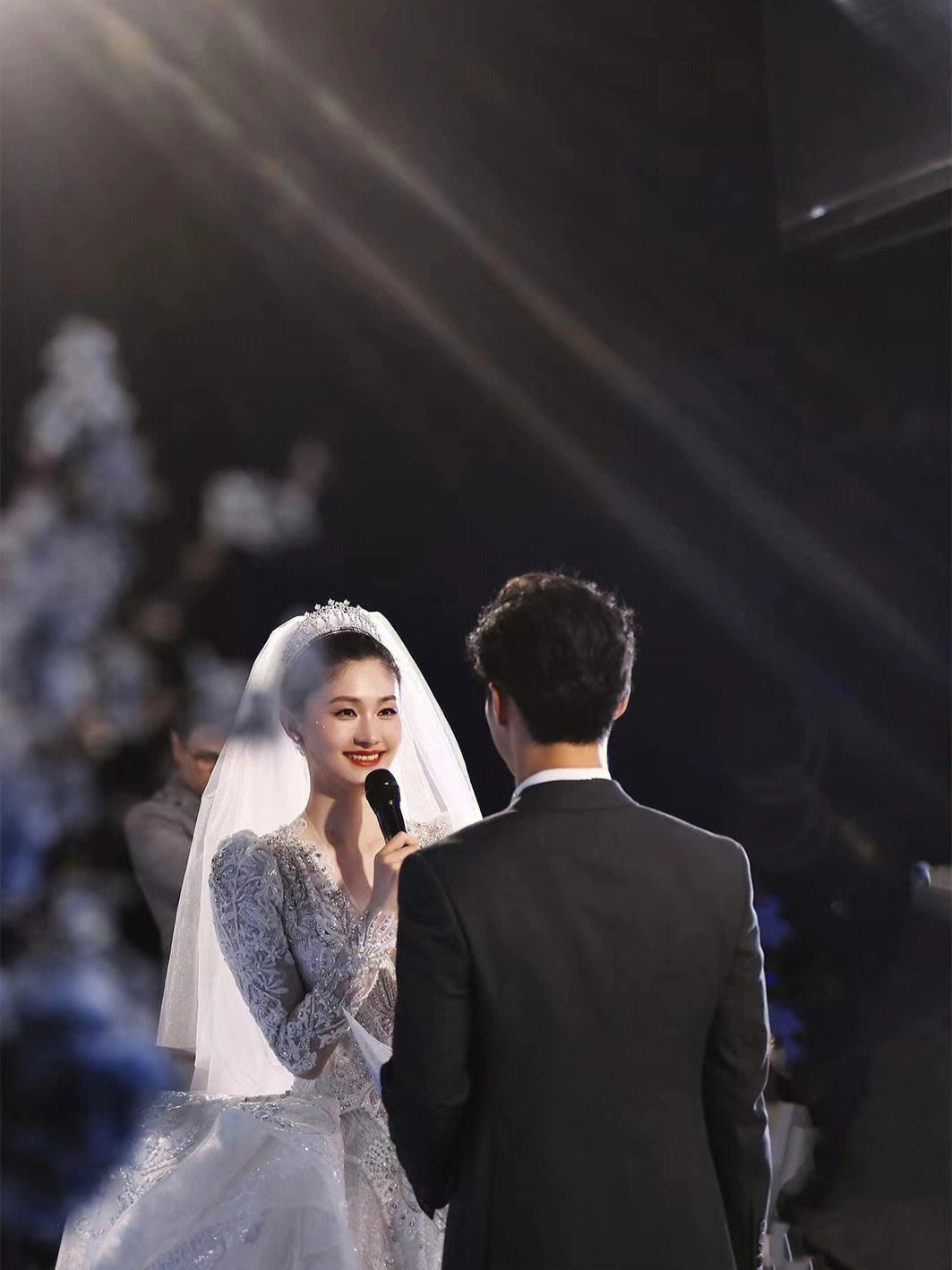 加拿大组合再登领奖台,获得蹦床双人冠军 加拿大组合再登领奖台,获得蹦床双人冠军