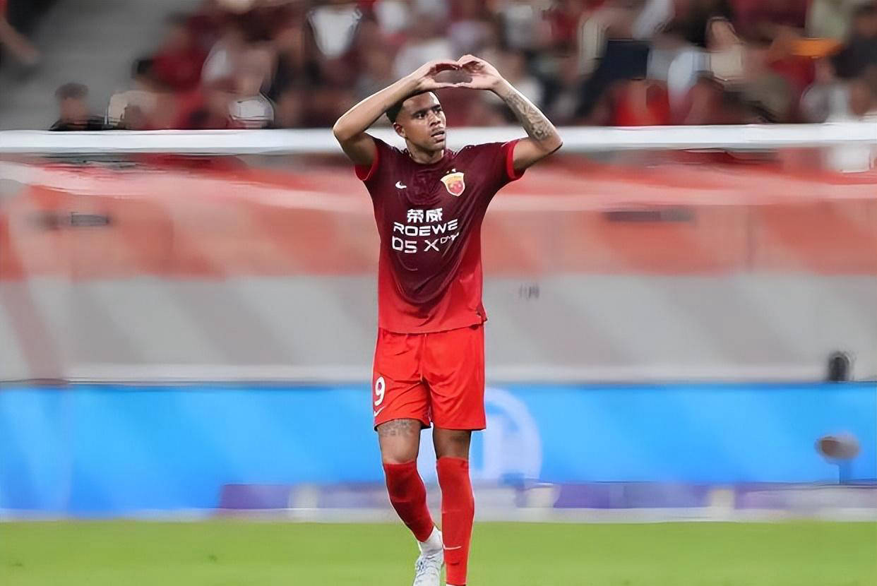 利记-上海上港突破困境，展现球队实力！