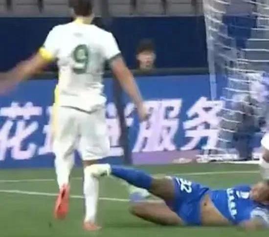 利记官方网站-申花客场胜国安，取得重要三分