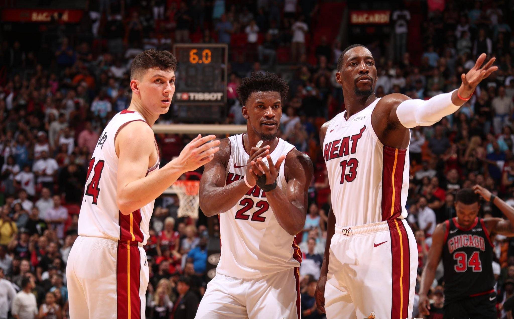 利记平台-海鹰客场击败热火，詹姆斯大爆发