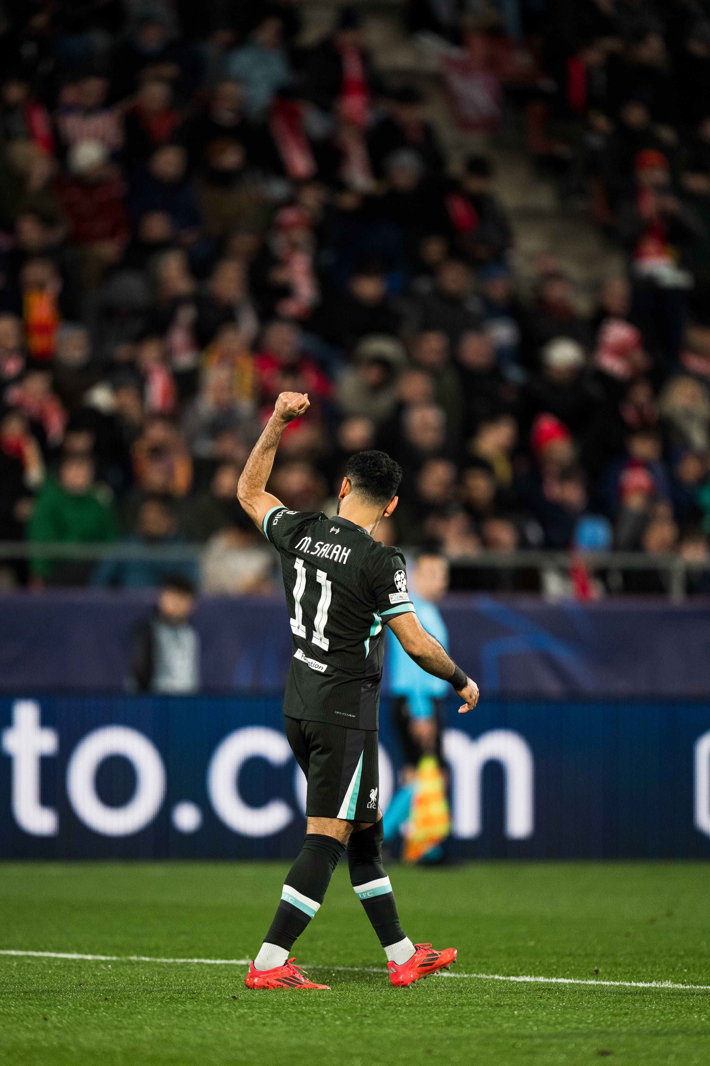 皇家马德里客场大败,遭遇意外失利 皇家马德里客场大败,遭遇意外失利