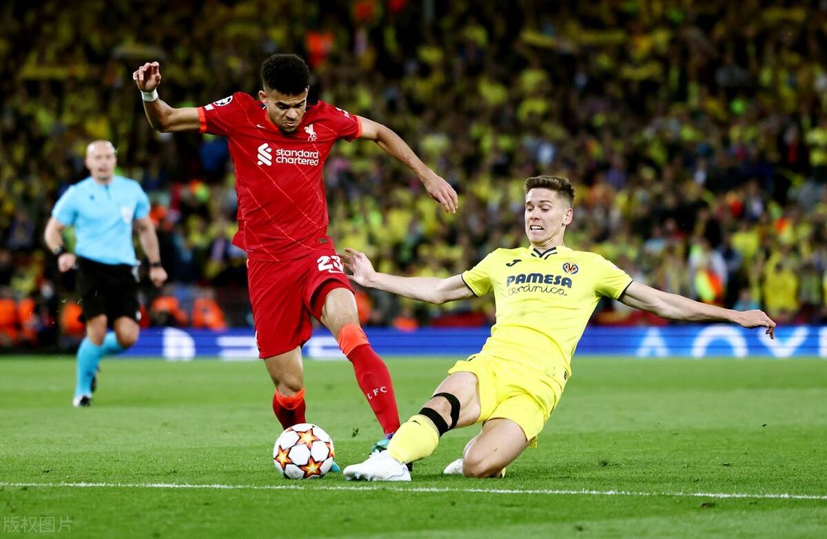 利记-敖克斯主场遭逢比利亚雷尔逆转，遗憾失利