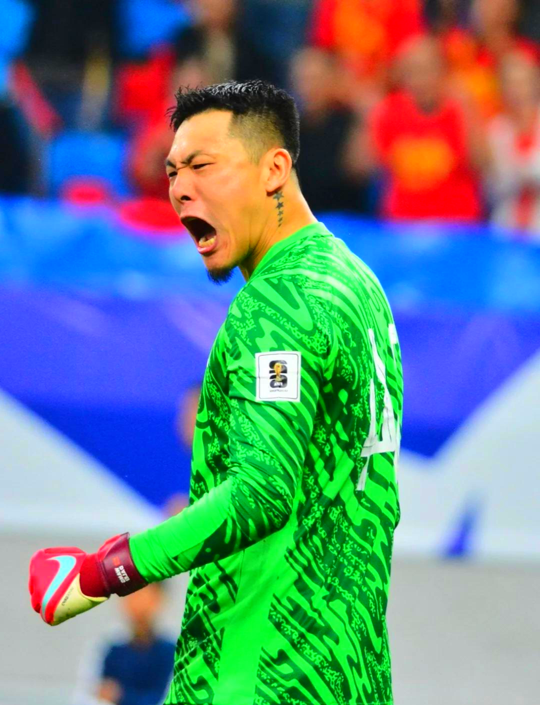 利记官方网站-球员的精彩表现引来了无数球迷的欢呼